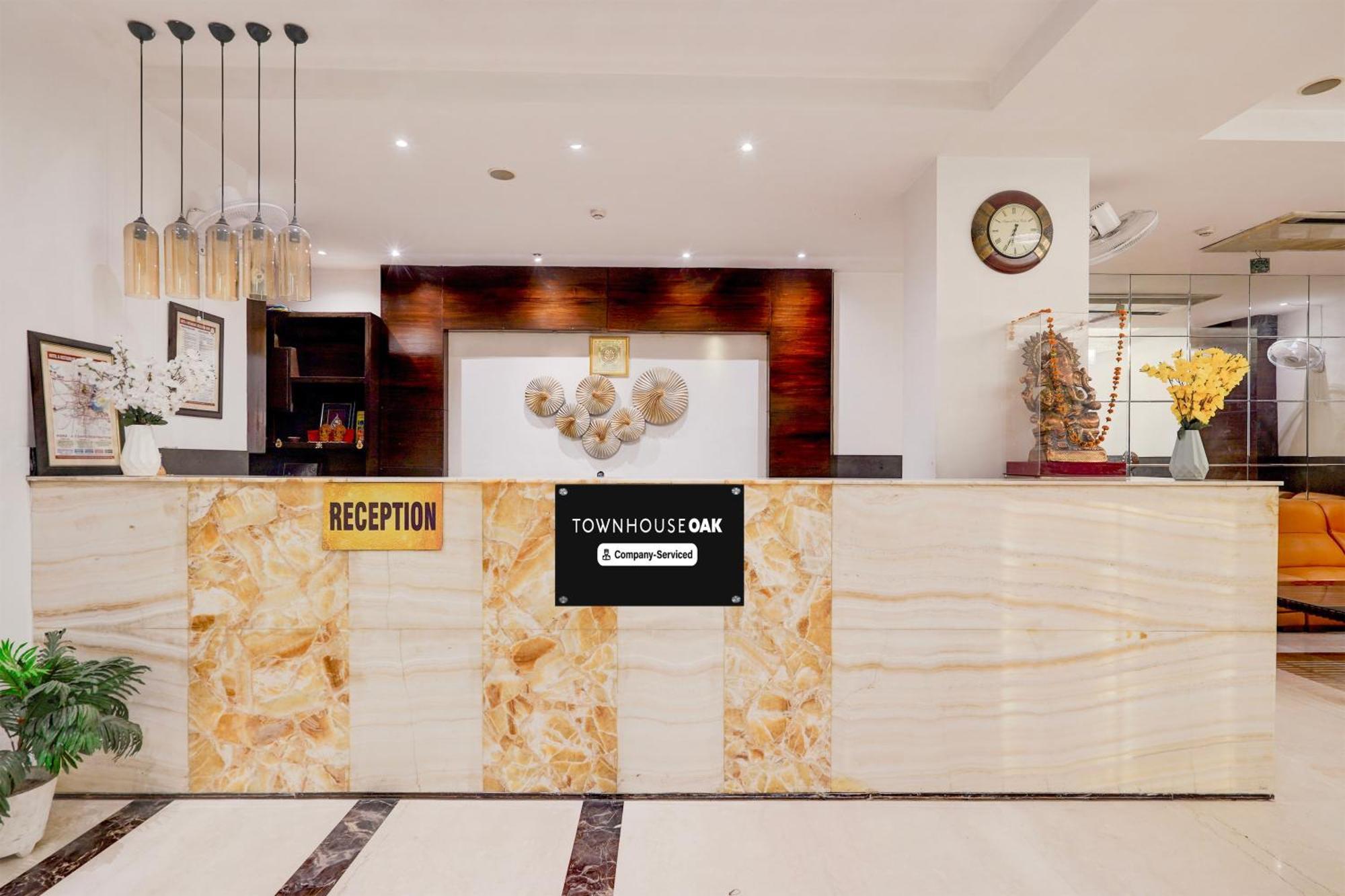 Townhouse Oak Agra Near Sultanganj Puliya Formerly Bb Grand מראה חיצוני תמונה