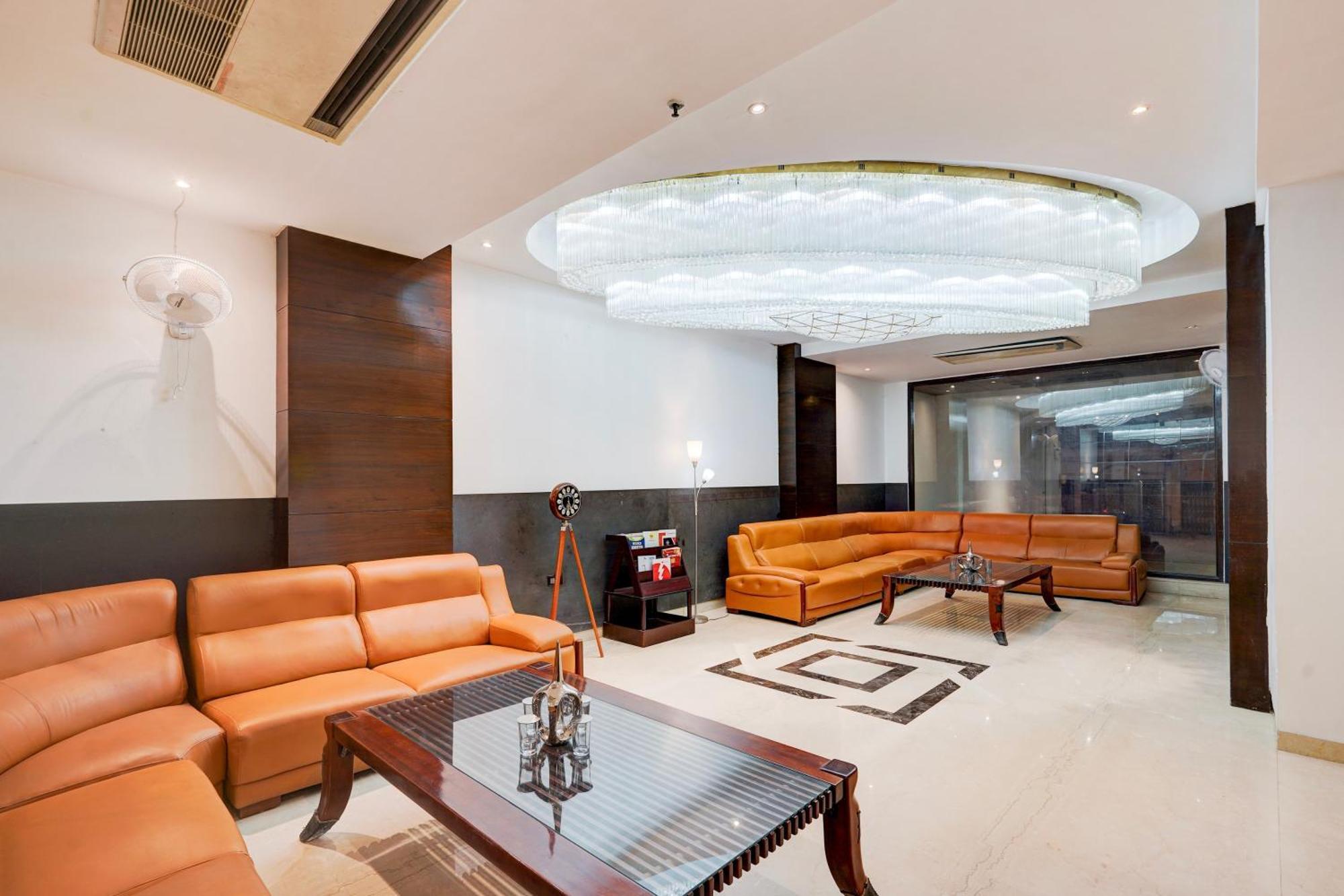 Townhouse Oak Agra Near Sultanganj Puliya Formerly Bb Grand מראה חיצוני תמונה