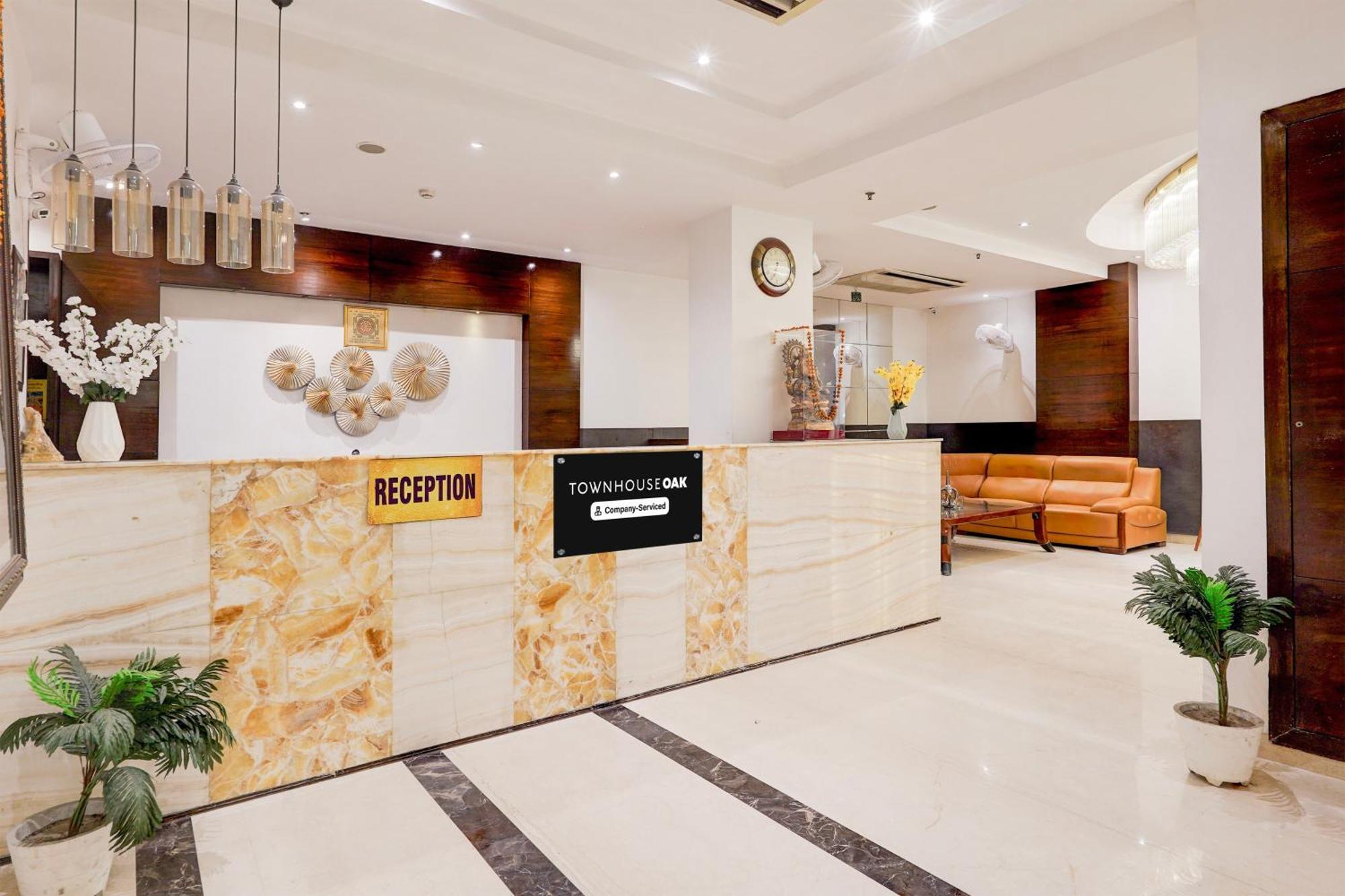 Townhouse Oak Agra Near Sultanganj Puliya Formerly Bb Grand מראה חיצוני תמונה