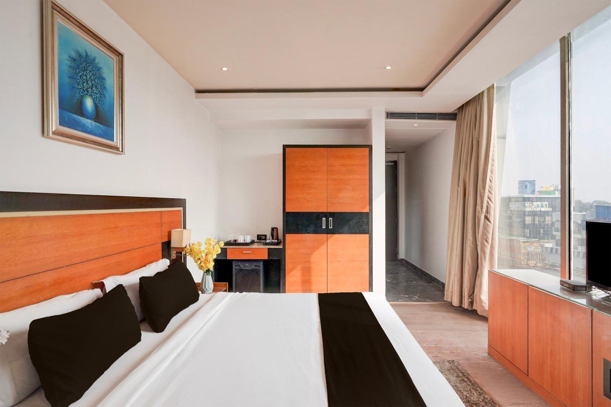 Townhouse Oak Agra Near Sultanganj Puliya Formerly Bb Grand מראה חיצוני תמונה
