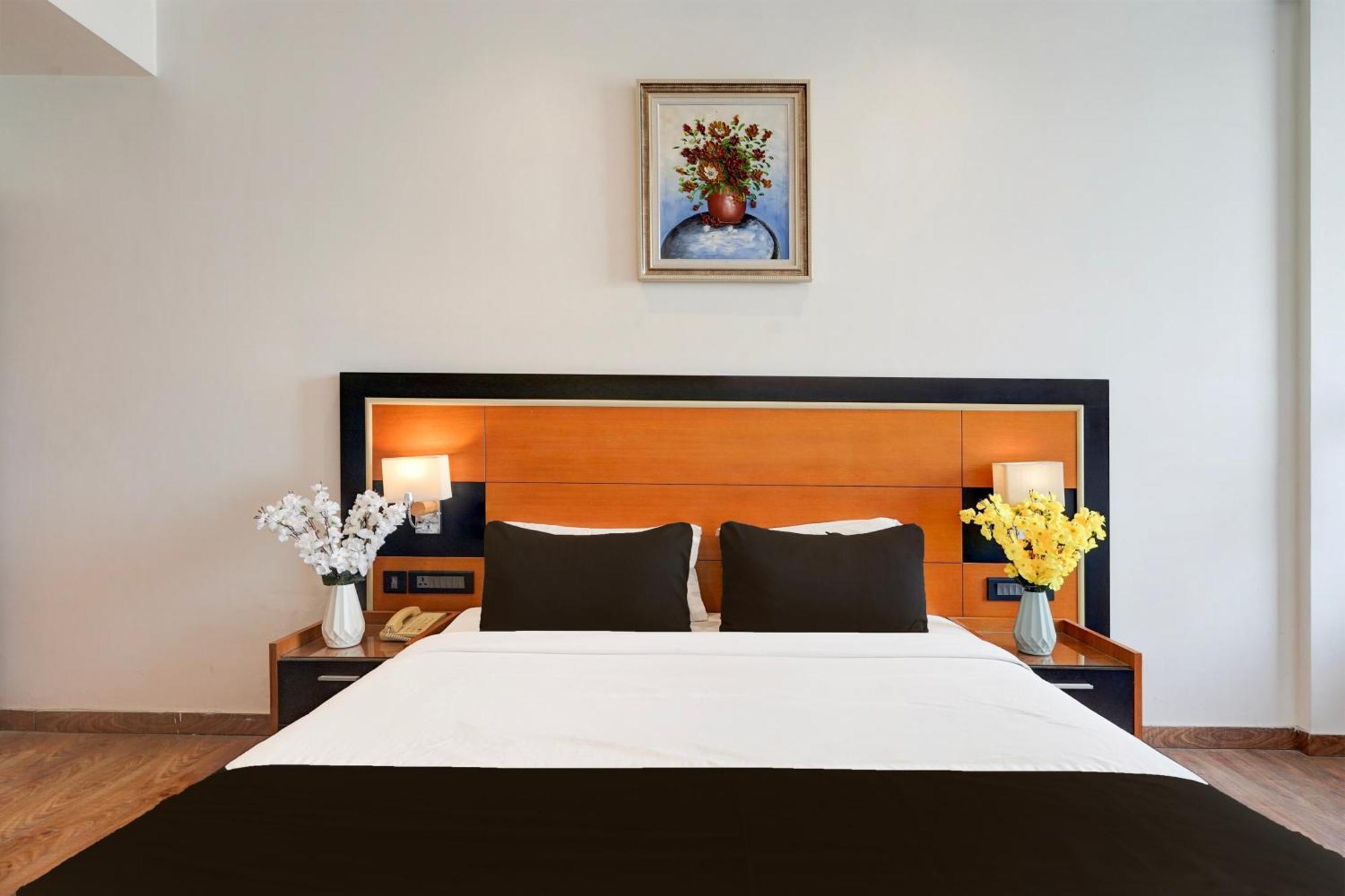 Townhouse Oak Agra Near Sultanganj Puliya Formerly Bb Grand מראה חיצוני תמונה
